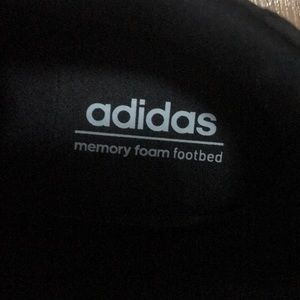 ADIDAS MEMORY FOAM SNEAKERS
